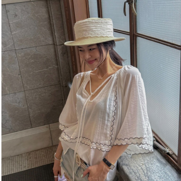 Modna bluzka damska w koreańsk – Ethnic Fashion Trends 2026 recenzja i cena