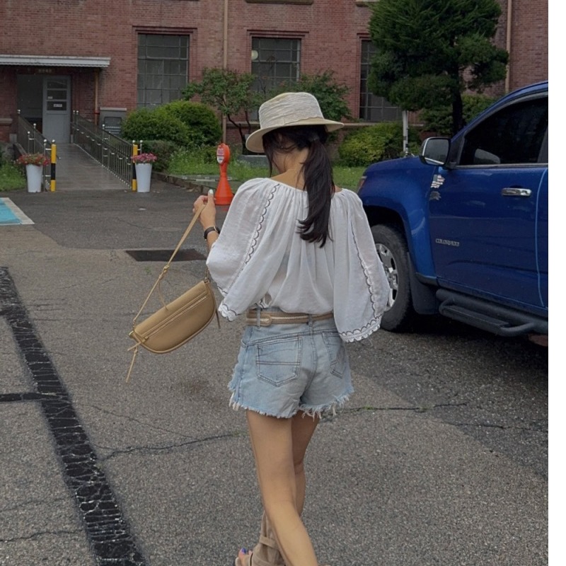 Modna bluzka damska w koreańsk – Ethnic Fashion Trends 2026 recenzja i cena